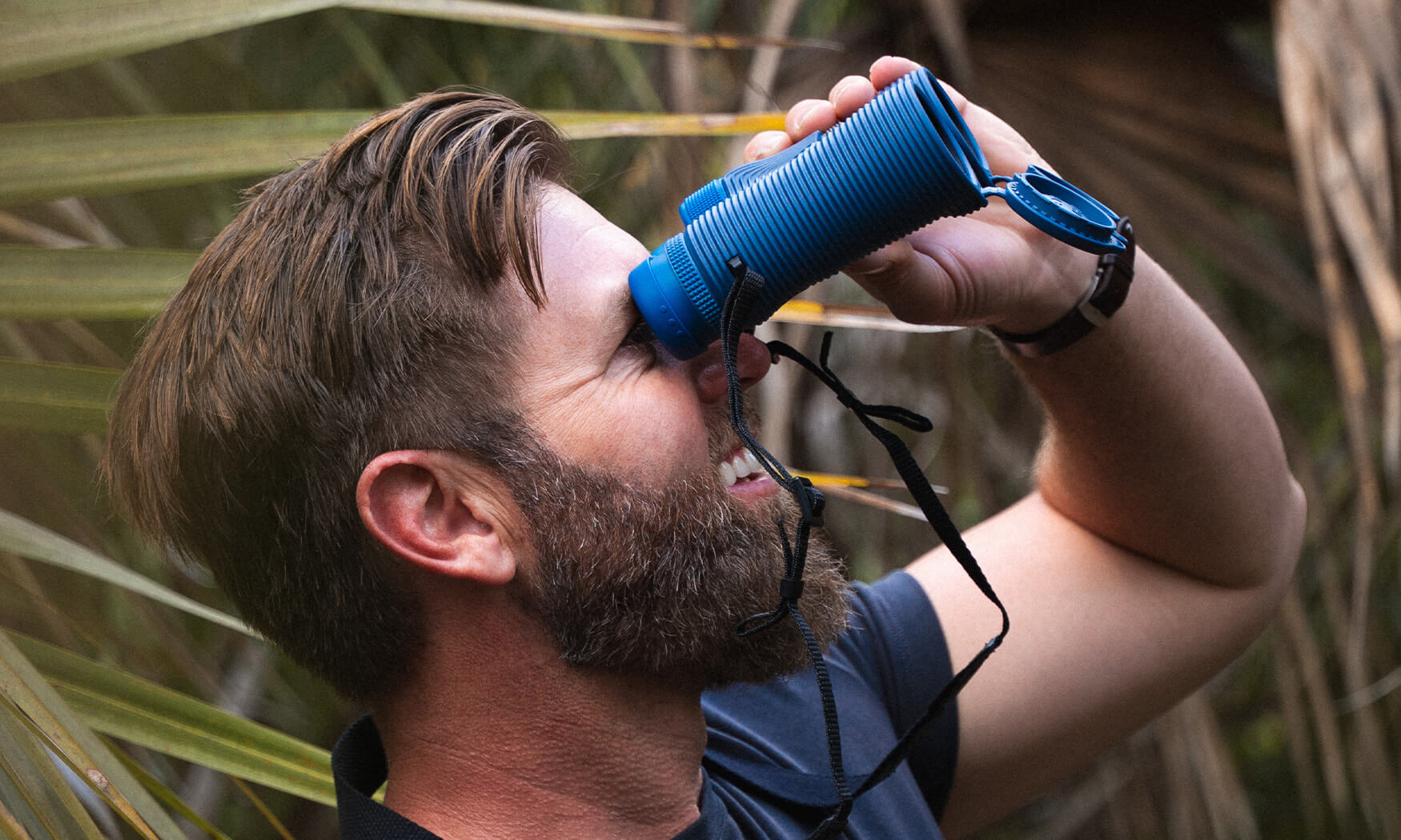 Eddy Blue Field Issue 8x42 Waterproof Binoculars product image #2