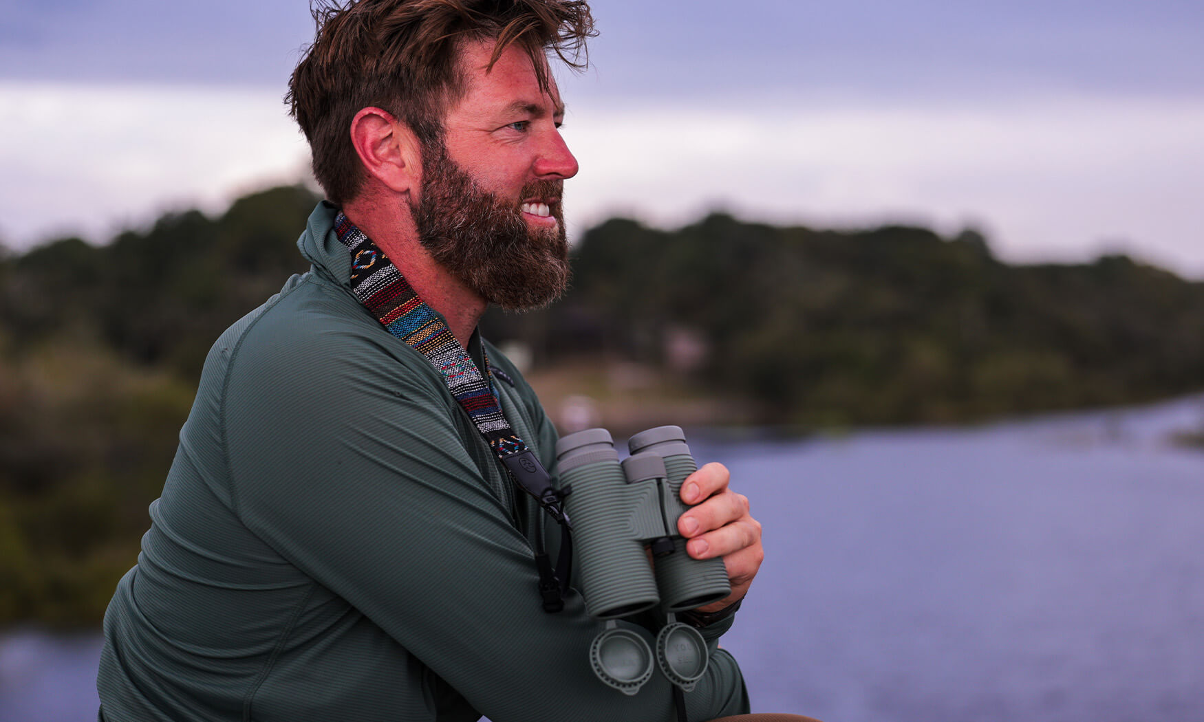 SAGE (GREEN) Field Issue 10x42 Waterproof Binoculars product image #5